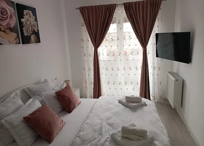 Ariel Apartment - Balcony & Free Parking