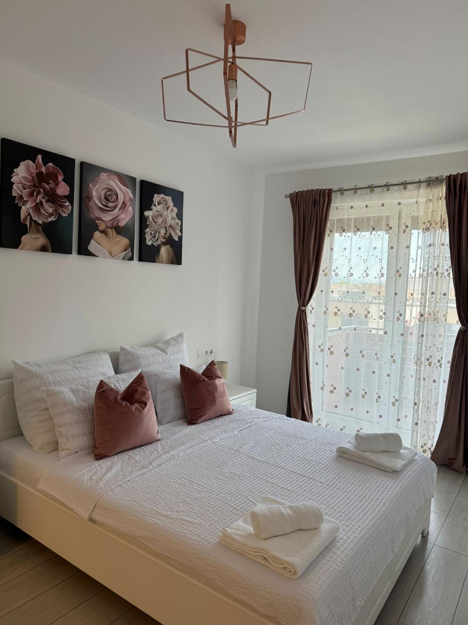 Apartment Ariel - Balcony & Free Parking *