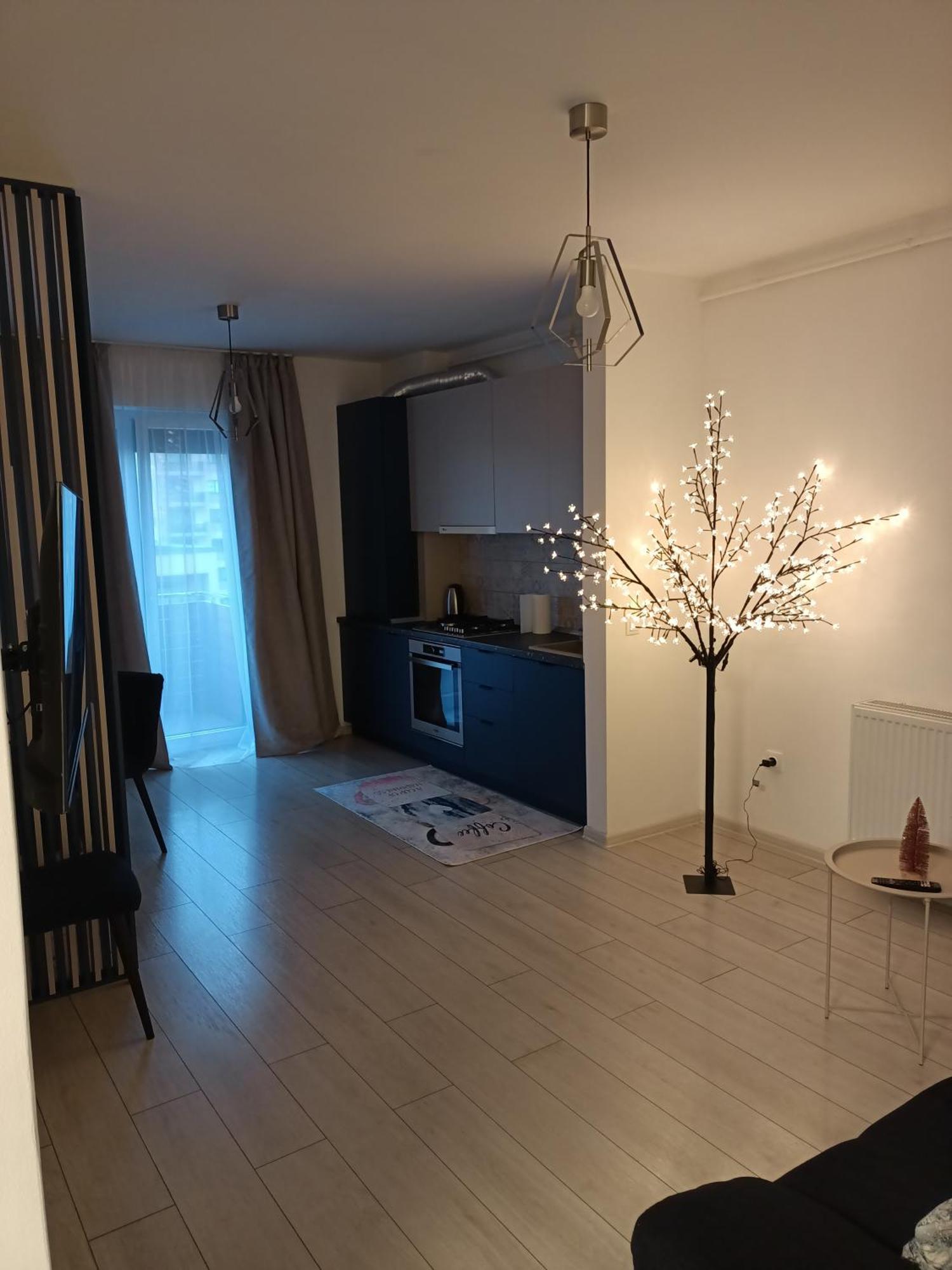 Apartment Ariel - Balcony & Free Parking *